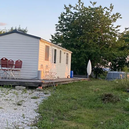 Romantisches Tiny House Mit Pool And Air Condition Apartment Trzec